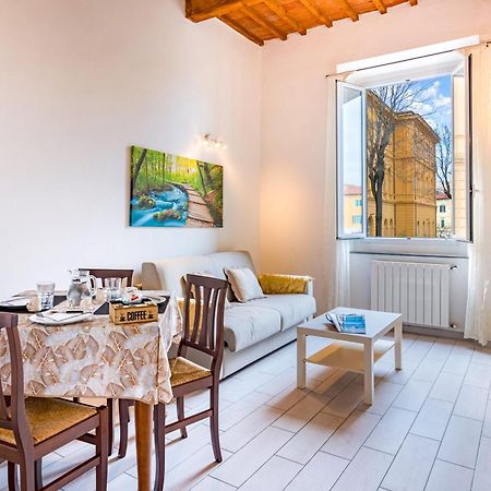 Ferienwohnung Casa Mya-Relax Al Porto, Wifi Veloce E Clima Livorno Exterior foto