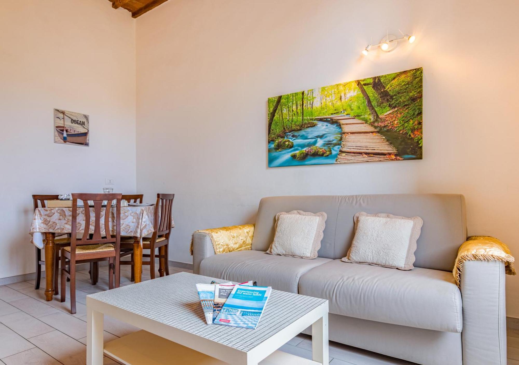 Ferienwohnung Casa Mya-Relax Al Porto, Wifi Veloce E Clima Livorno Exterior foto