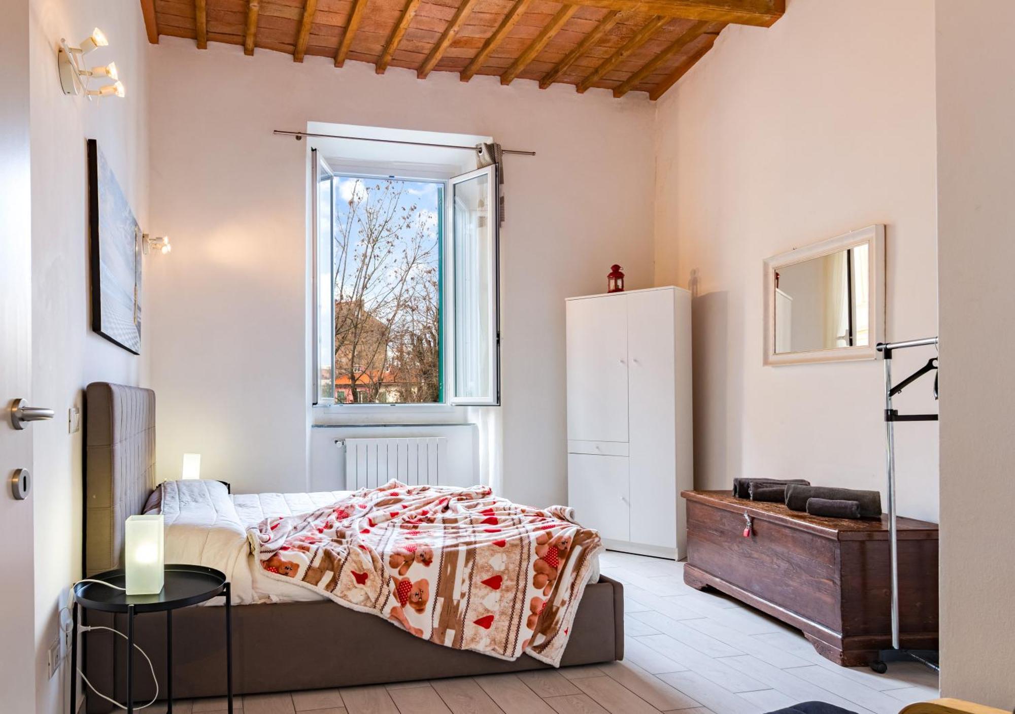 Ferienwohnung Casa Mya-Relax Al Porto, Wifi Veloce E Clima Livorno Exterior foto